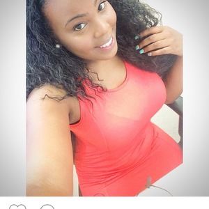 Meet your Posher, Jade